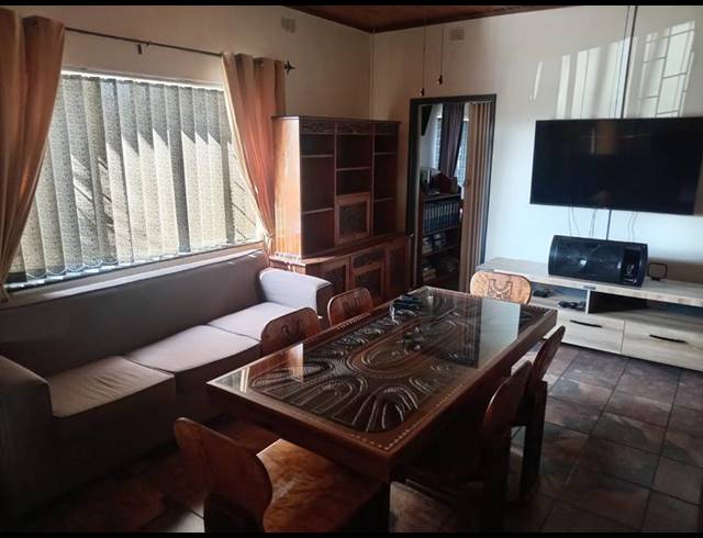 6 BEDROOM HOUSE FOR SALE IN PRETORIA GARDENS